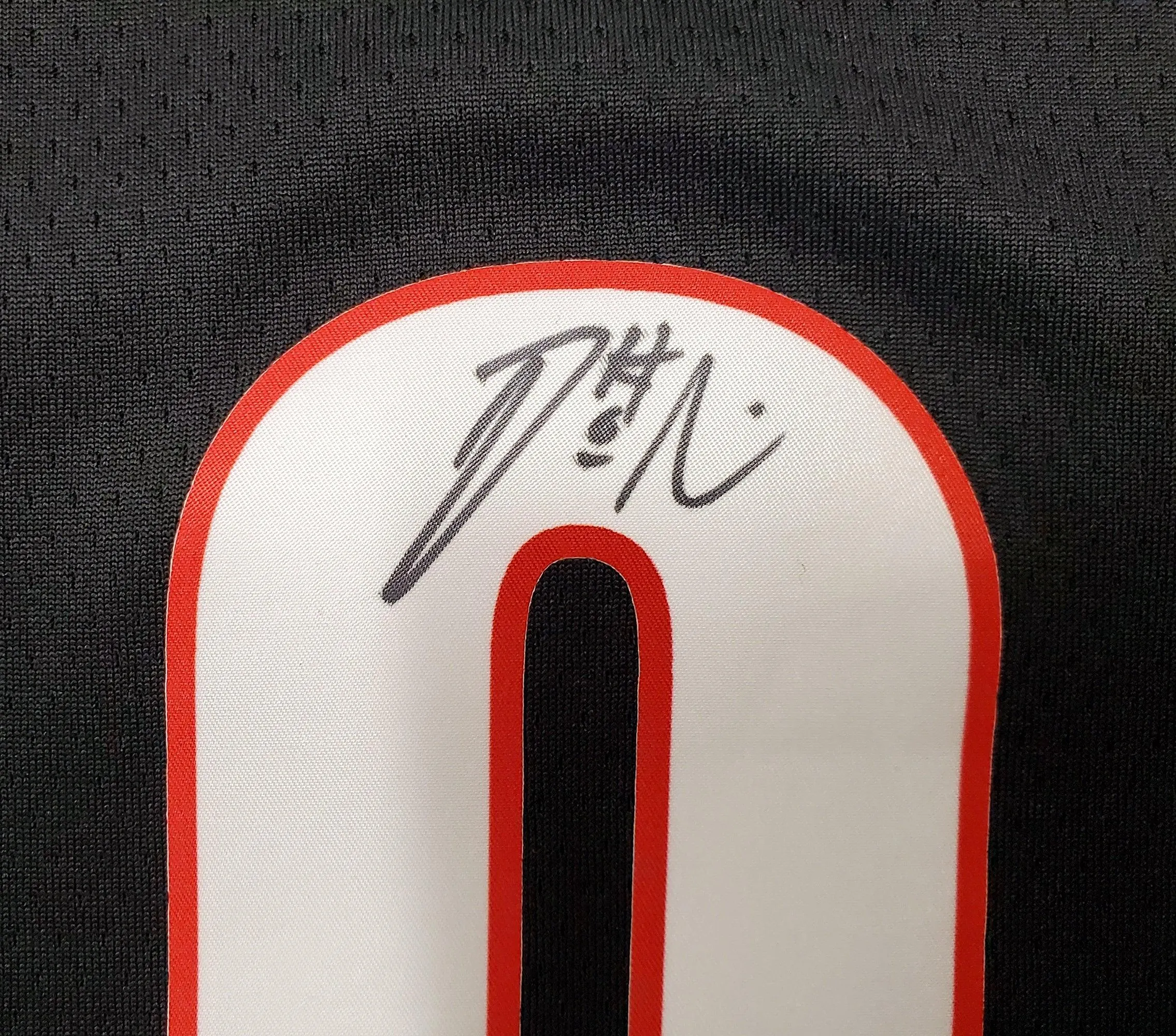 Portland Trail Blazers Damian Lillard Autographed Black Nike Jersey Size XL Beckett BAS Stock #195900